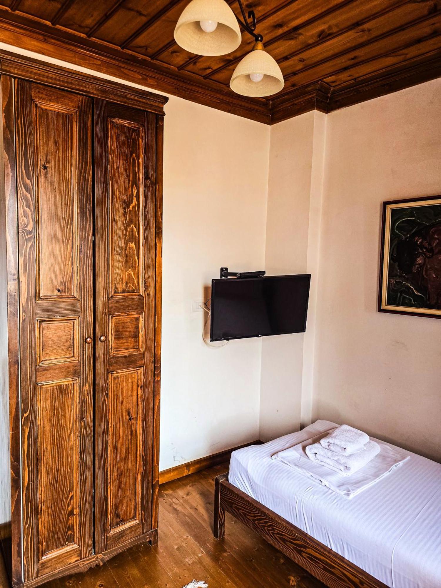 Hotel Gorica - Unesco Quarter Берат Экстерьер фото